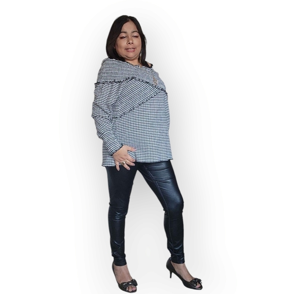 Women's Black and White Off-Shoulder Top - Picture 2 of 15